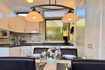 Holiday home relaxing holiday Sint Maartenszee