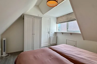 Dorpsstraat 13