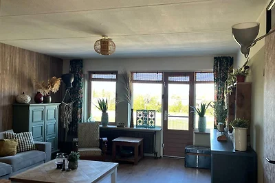 Zeeweg 77