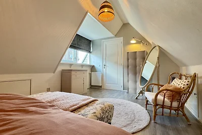 Dorpsstraat 13