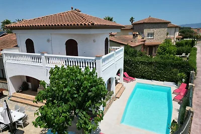 Villa Paradís