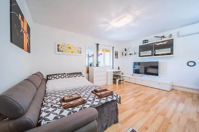 Villa Chiara, Poreč