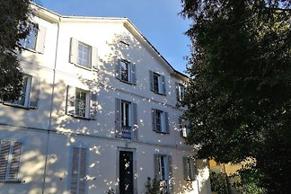 7 Persons in villa villacardano.com