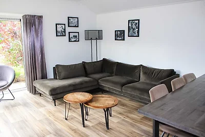 Chalet 144 Kaatsheuvel