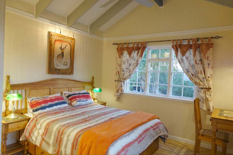 Sunbird Cottage Bedroom 1 with Queensize Bed