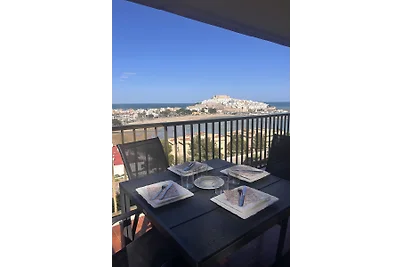 chateau , mer et nature