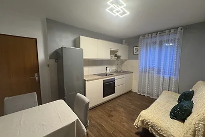 Apartman Helga near beach