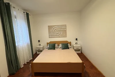 Apartman Helga near beach