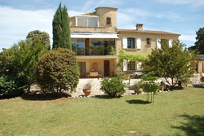 Petit Château