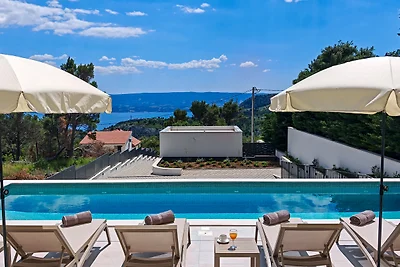 Villa Maria