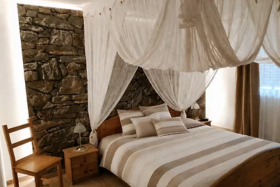FeWo met sauna + open haard + hemelbed