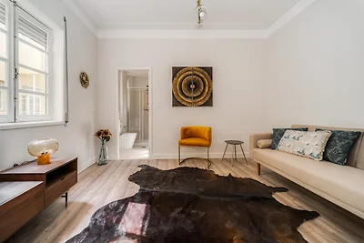 Nomad's By Sta Catarina Flats - 3BED Friends