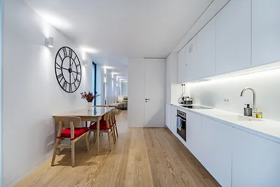 Nomad's Lux - 2BDR Almada Private Porto