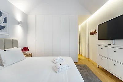 Nomad's Lux - 2BDR Almada Private Porto