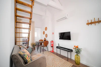 Nomad's Nest in Bonfim - 1BED Balcony & View