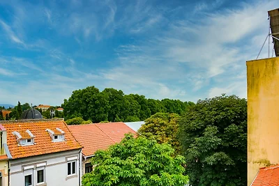 Nomad's Nest in Bonfim - 1BED Balcony & View