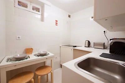 Nomad's Castel Lisbon - 1BDR The Traveler