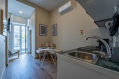 Nomad's Boulevard Flats - Suite & Terrace 2