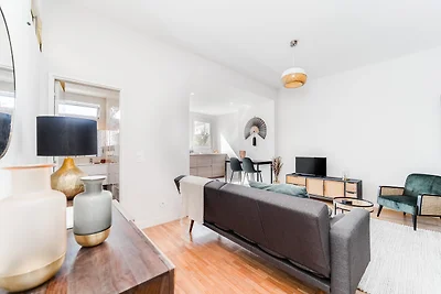 Nomad's By Sta Catarina Flats - 3BDR Family