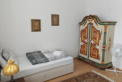 Obrecht Apartment O3