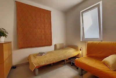 Appartement Gastenverblijf Kuća Oleander