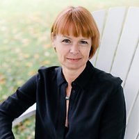 Frau A. Saring