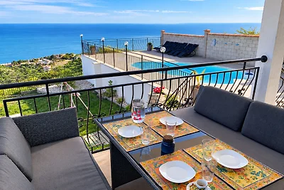 Villa Vista Cliff Retreat