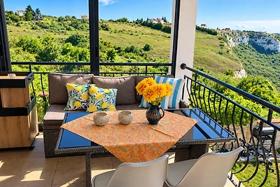 Villa Vista Cliff Retreat