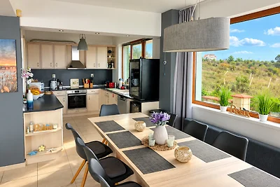 Villa Vista Cliff Retreat