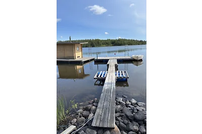 Billingen Lakeside Cottage