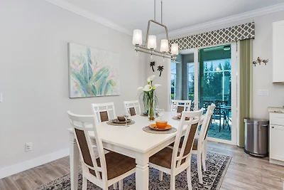 ref 601. Stunning waterfront villa.