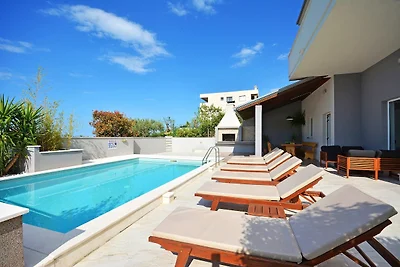 "Villa Karmen", Podstrana, Croatia