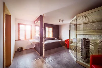 Ferienwohnung mit Sauna & Pool