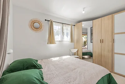Apartment Horizon Bleu by Sur la mer