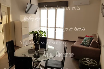 Yelay Apartments & Holiday -Balcony