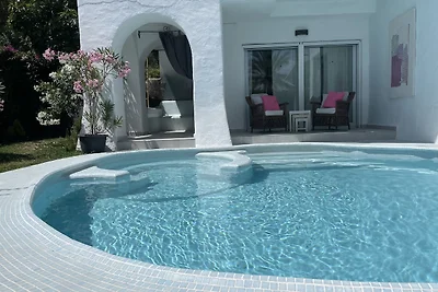 CASA TREMPNAU TROPICAL