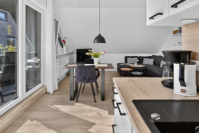 Haus Brandes, FeWo Hafen mit Balkon