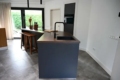 Bungalow DeLuxe 4p