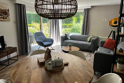 Tiny Lodge