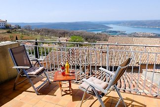 Ferienhaus mit Blick auf den See