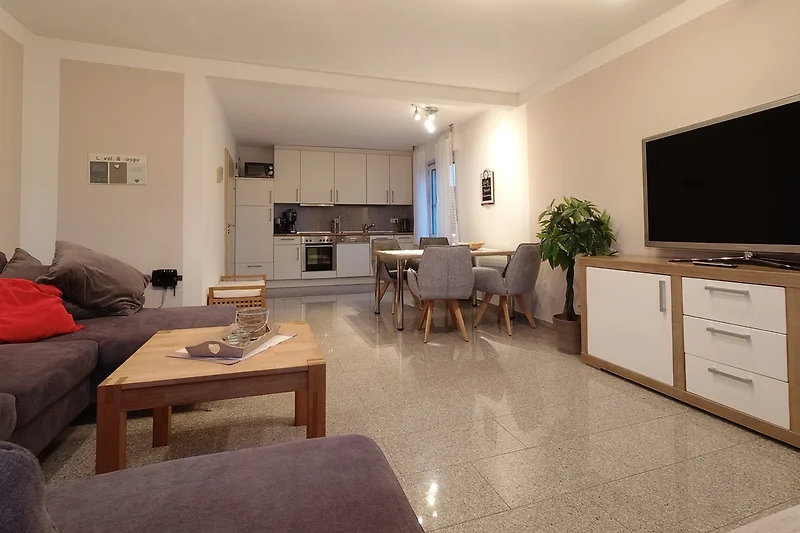 Wohnzimmer Küche im Erdgeschoß