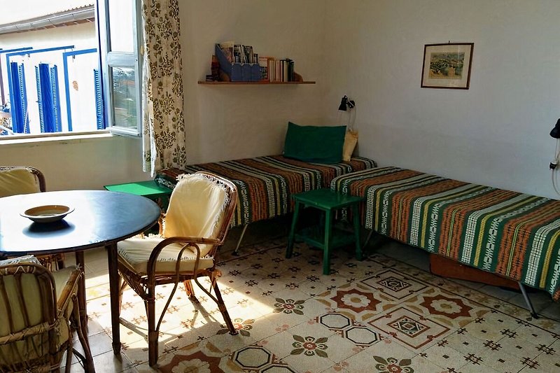 Großes Schlafzimmer