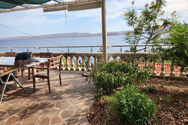 Terrasse im EG