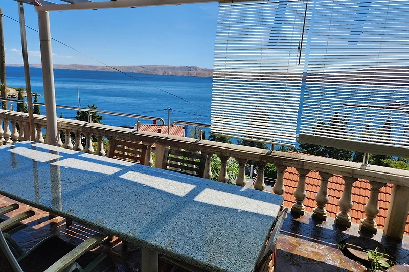 Terrasse mit Meerblick