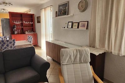 Apartments Karlobag
