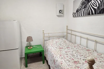 Apartments Karlobag