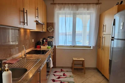 Apartments Karlobag
