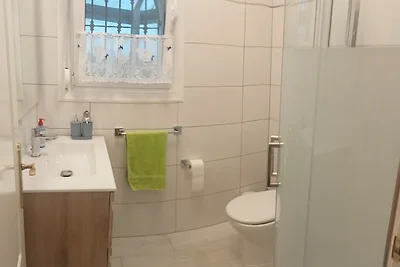 Ferienhaus Flora mit Privatpool