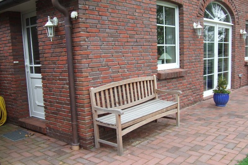 Entrance and bench