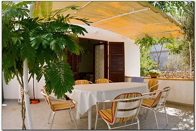 ***Appartements in Barbat, Rab